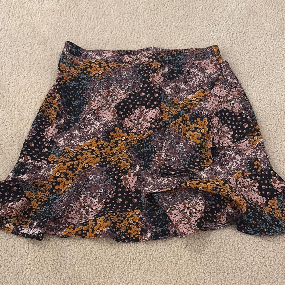 Black and Brown Ruffled A-Line Mini Skirt for Night Out